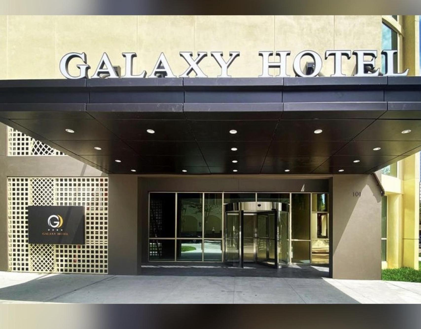 Galaxy Hotel Сейнт Питърсбърг Екстериор снимка