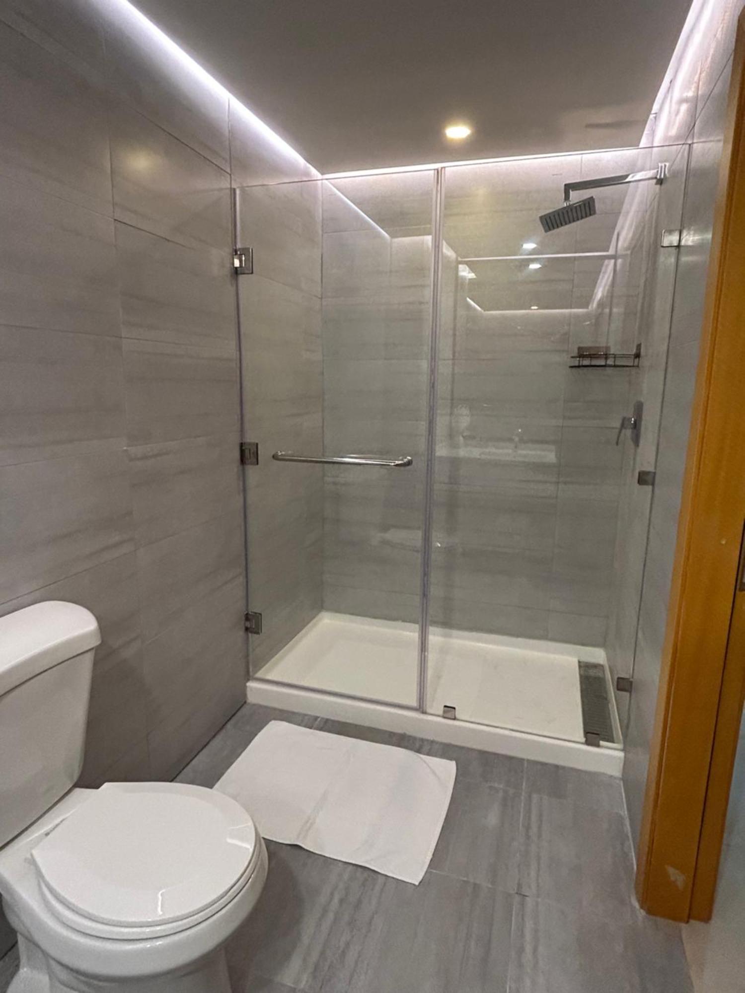 Galaxy Hotel Сейнт Питърсбърг Екстериор снимка